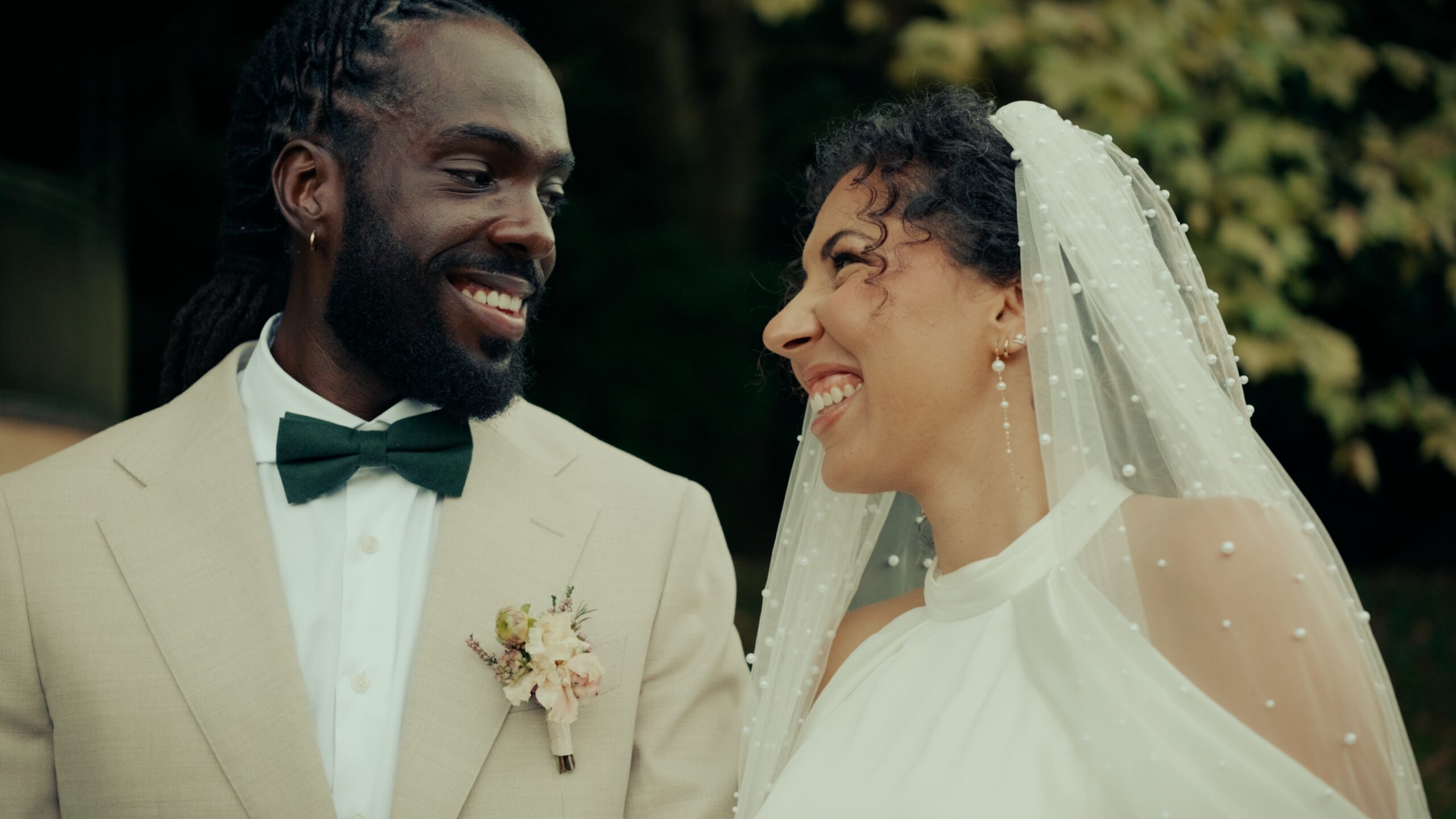 Montage 8 min_01_06_09_06